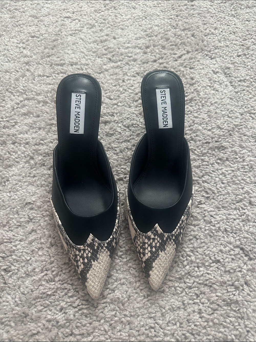 Steve Madden Black & Natural Snake-Print Pointed Mules
